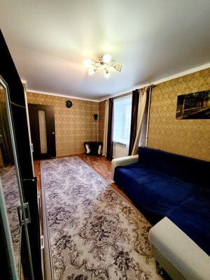 Продам двухкомнатную (2-комн.) квартиру, Светлая ул, 1, Осиново с