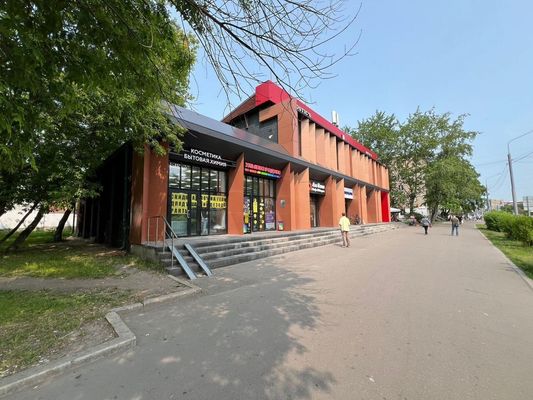 Продам торговое помещение 994,8 м2, Зелёный пр-кт, 19, Москва г