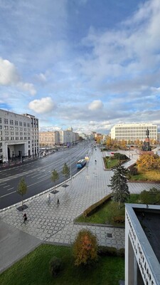 Продам двухкомнатную (2-комн.) квартиру, Калужская пл, 1к1, Москва г