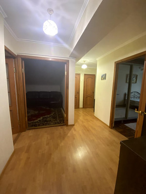 Продам трехкомнатную (3-комн.) квартиру, Тарчокова ул, 30, Нальчик г