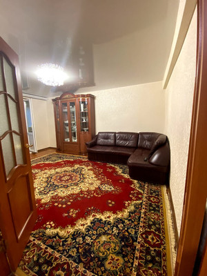 Продам трехкомнатную (3-комн.) квартиру, Тарчокова ул, 30, Нальчик г