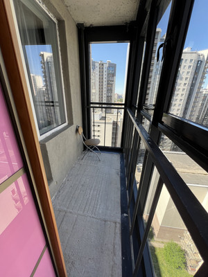 Продам двухкомнатную (2-комн.) квартиру, Русановская ул, 19к3, Санкт-Петербург г