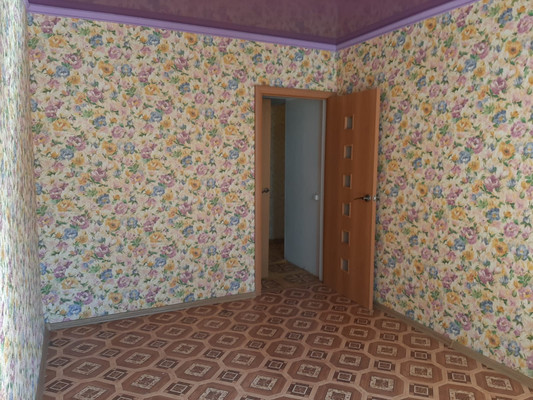 Продам трехкомнатную (3-комн.) квартиру, Октябрьская ул, 110, Тихорецк г