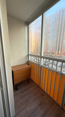 Продам однокомнатную (1-комн.) квартиру, Екатерининская ул, 14, Мурино п