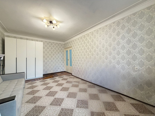 Продам двухкомнатную (2-комн.) квартиру, Тарчокова ул, 54кВ, Нальчик г