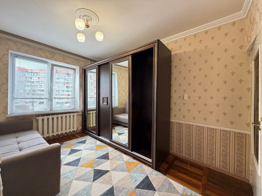 Продам двухкомнатную (2-комн.) квартиру, Тарчокова ул, 54кВ, Нальчик г