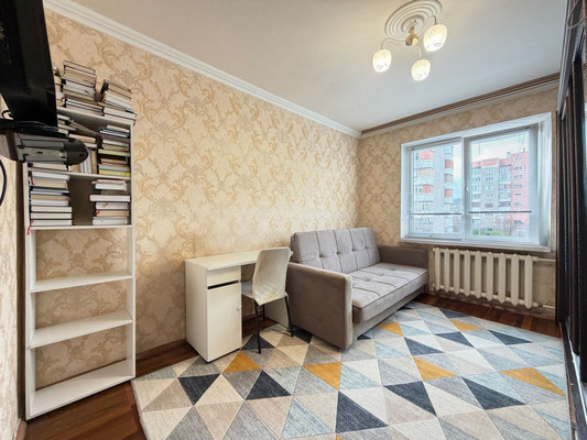 Продам двухкомнатную (2-комн.) квартиру, Тарчокова ул, 54кВ, Нальчик г