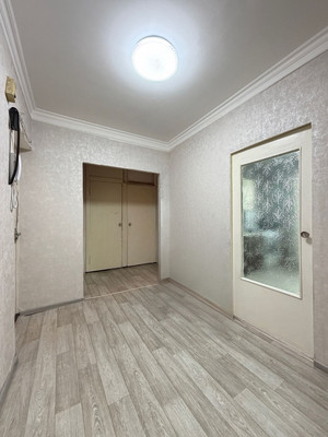 Продам двухкомнатную (2-комн.) квартиру, Тарчокова ул, 54кВ, Нальчик г