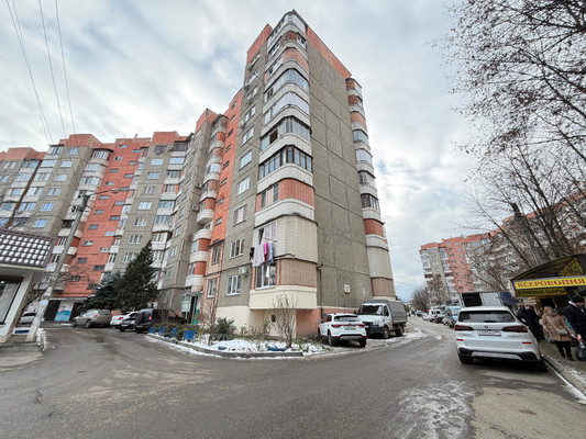 Продам двухкомнатную (2-комн.) квартиру, Тарчокова ул, 54кВ, Нальчик г