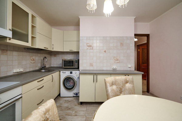 Продам двухкомнатную (2-комн.) квартиру, Воронежская ул, 14к1, Москва г