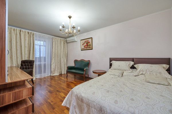 Продам двухкомнатную (2-комн.) квартиру, Воронежская ул, 14к1, Москва г