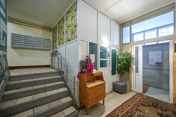 Продам двухкомнатную (2-комн.) квартиру, Воронежская ул, 14к1, Москва г