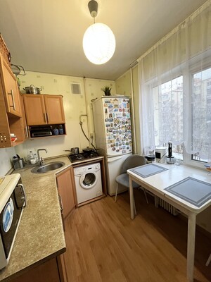 Продам многокомнатную квартиру, Центральная пл, 3, Измайлово рп