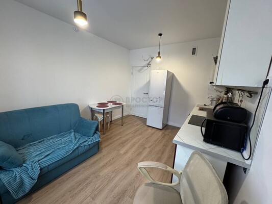 Продам двухкомнатную (2-комн.) квартиру, Аэростатная ул, 12к3, Кокошкино п