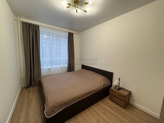 Продам двухкомнатную (2-комн.) квартиру, Аэростатная ул, 12к3, Кокошкино п