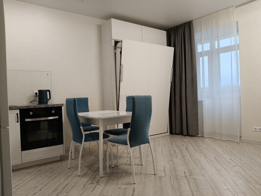 Продам однокомнатную (1-комн.) квартиру, Жемчужная ул, 1к8, Марьино д