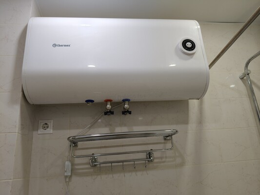 Продам однокомнатную (1-комн.) квартиру, Жемчужная ул, 1к8, Марьино д