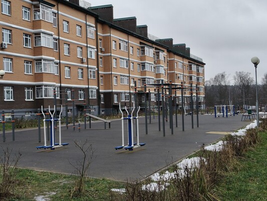 Продам однокомнатную (1-комн.) квартиру, Жемчужная ул, 1к8, Марьино д