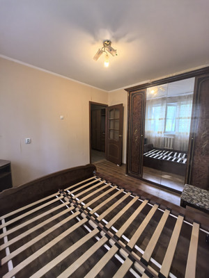 Продам двухкомнатную (2-комн.) квартиру, Заречная ул, 1, Деденево рп