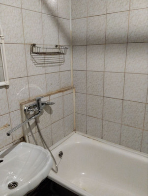 Сдам однокомнатную (1-комн.) квартиру, Новгородская ул, 9, Колпино г