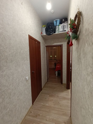 Продам двухкомнатную (2-комн.) квартиру, Чкалова ул, 20, Ишим г