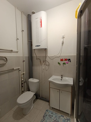 Продам двухкомнатную (2-комн.) квартиру, Чкалова ул, 20, Ишим г