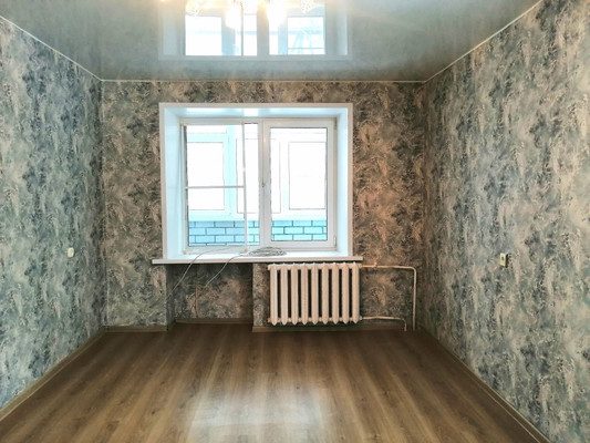 Продам двухкомнатную (2-комн.) квартиру, Центральная ул, 5, Горки д