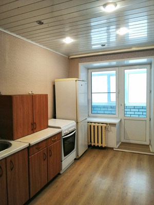 Продам двухкомнатную (2-комн.) квартиру, Центральная ул, 5, Горки д