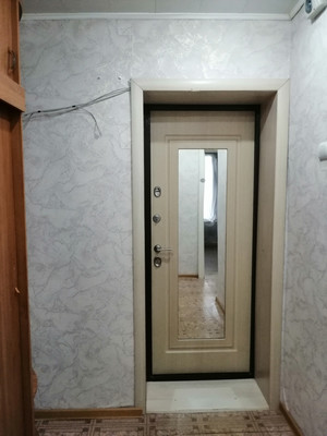 Продам двухкомнатную (2-комн.) квартиру, Центральная ул, 5, Горки д