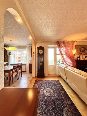 Продам многокомнатную квартиру, Комендантский пр-кт, 27к1, Санкт-Петербург г