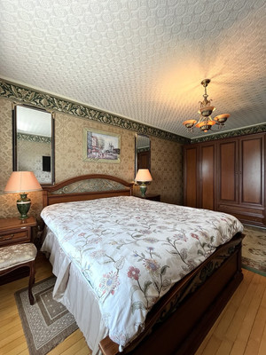 Продам многокомнатную квартиру, Комендантский пр-кт, 27к1, Санкт-Петербург г