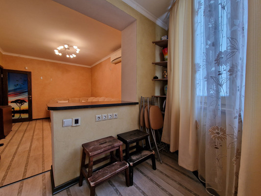 Сдам трехкомнатную (3-комн.) квартиру, Кашёнкин Луг ул, 6к3, Москва г