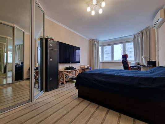 Сдам трехкомнатную (3-комн.) квартиру, Кашёнкин Луг ул, 6к3, Москва г