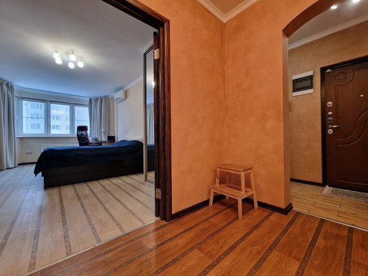 Сдам трехкомнатную (3-комн.) квартиру, Кашёнкин Луг ул, 6к3, Москва г