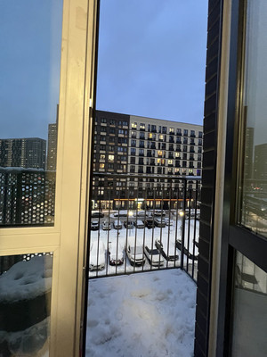 Продам трехкомнатную (3-комн.) квартиру, Просторная ул, 3к1, Путилково д