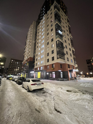 Продам трехкомнатную (3-комн.) квартиру, Просторная ул, 3к1, Путилково д