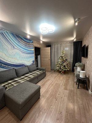 Продам двухкомнатную (2-комн.) квартиру, Чкалова ул, 56, Пермь г