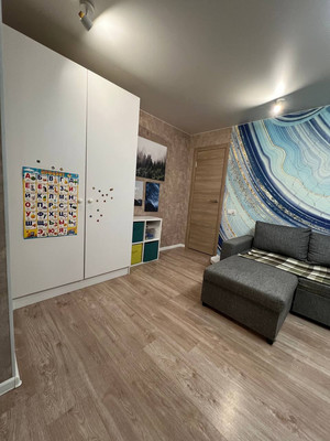 Продам двухкомнатную (2-комн.) квартиру, Чкалова ул, 56, Пермь г