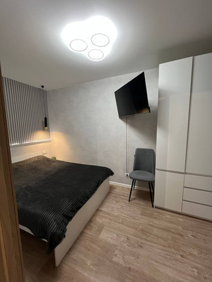 Продам двухкомнатную (2-комн.) квартиру, Чкалова ул, 56, Пермь г