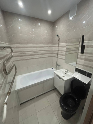 Продам двухкомнатную (2-комн.) квартиру, Чкалова ул, 56, Пермь г