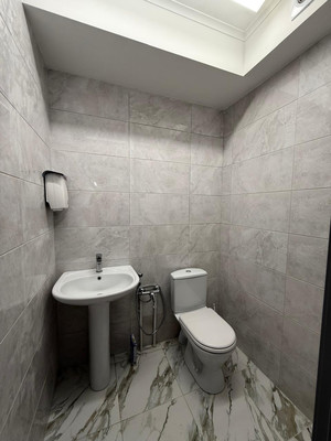 Сдам коммерческое помещение 80 м2, Родины ул, 43, Казань г