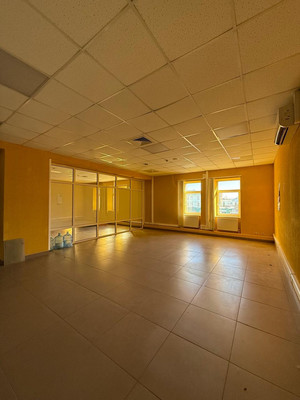 Сдам коммерческое помещение 200 м2, Магистральная ул, 59к1, Казань г