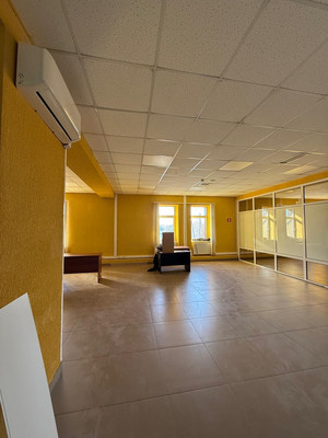 Сдам коммерческое помещение 200 м2, Магистральная ул, 59к1, Казань г