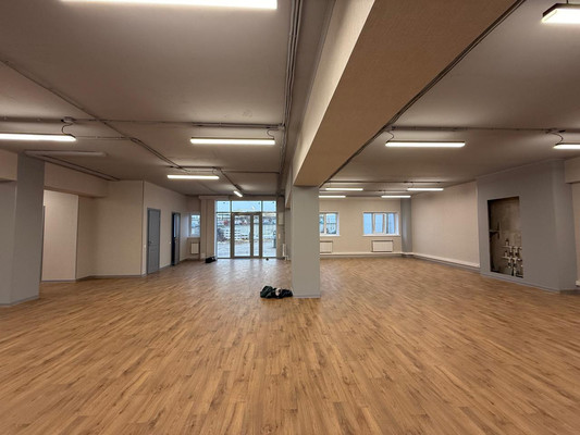 Сдам коммерческое помещение 125 м2, Родины ул, 43, Казань г