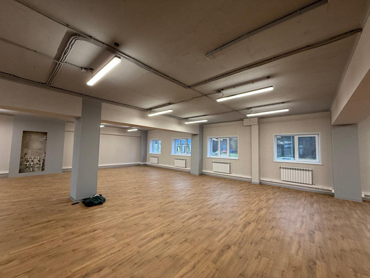 Сдам коммерческое помещение 125 м2, Родины ул, 43, Казань г