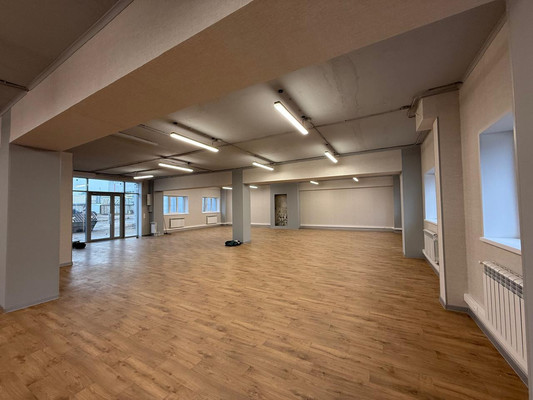 Сдам коммерческое помещение 125 м2, Родины ул, 43, Казань г