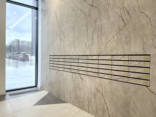 Продам двухкомнатную (2-комн.) квартиру, Светланова ул, 11к2, Москва г