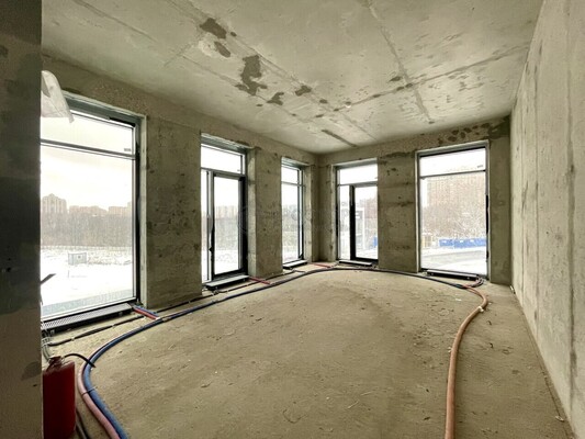 Продам двухкомнатную (2-комн.) квартиру, Светланова ул, 11к2, Москва г