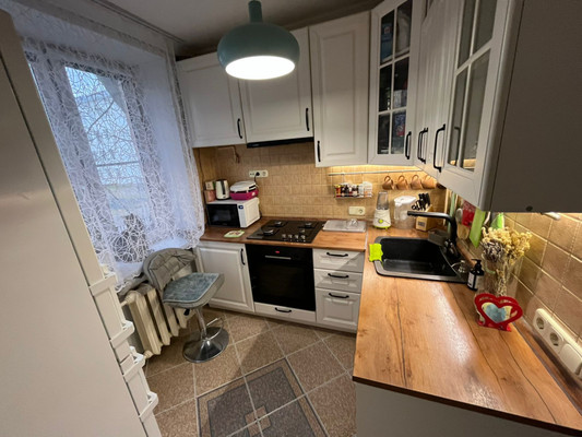 Продам двухкомнатную (2-комн.) квартиру, Кастанаевская ул, 8, Москва г