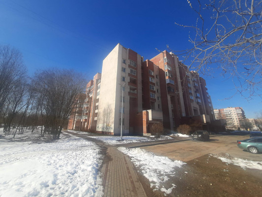 Продам двухкомнатную (2-комн.) квартиру, Гостилицкое ш, 7к1, Петергоф г